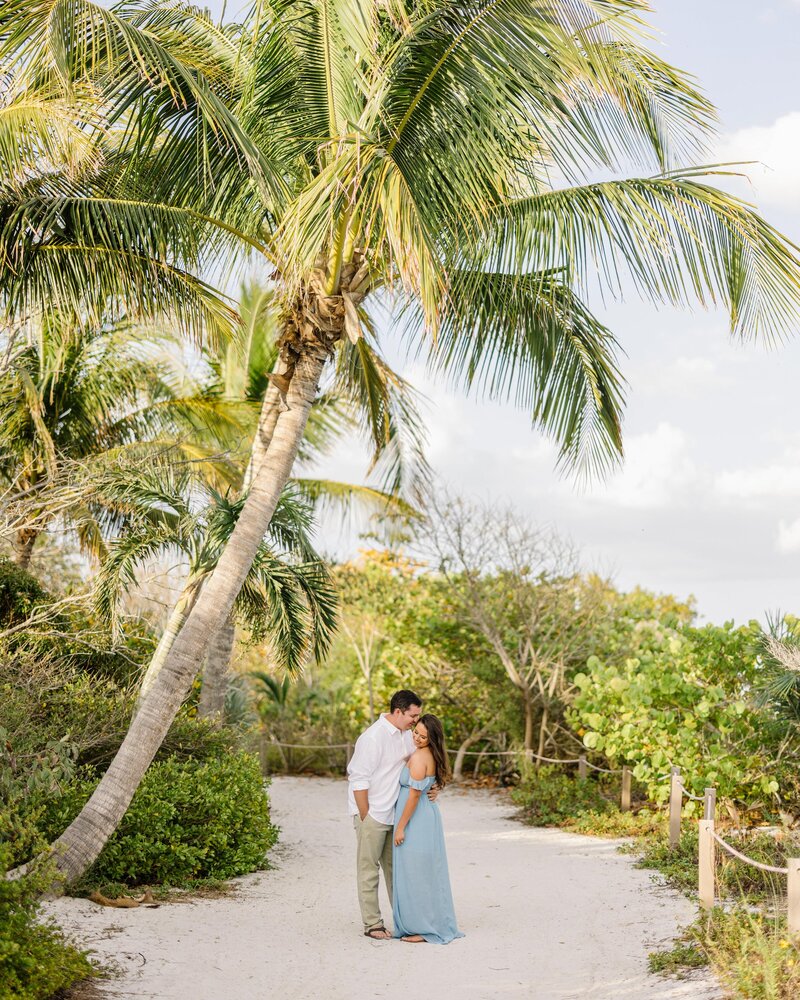 17 Sanibel-Island-Florida-Engagement-Session