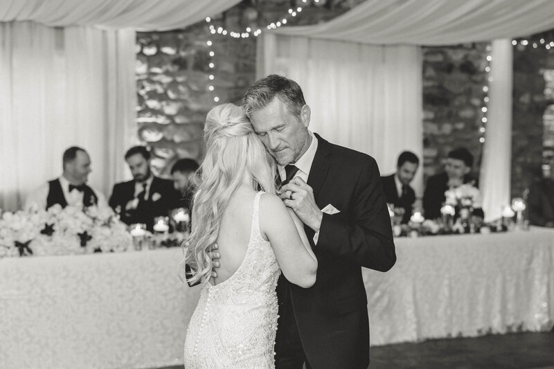 75-A&J - Wedding - Castle Farms - Michigan Wedding Photographer