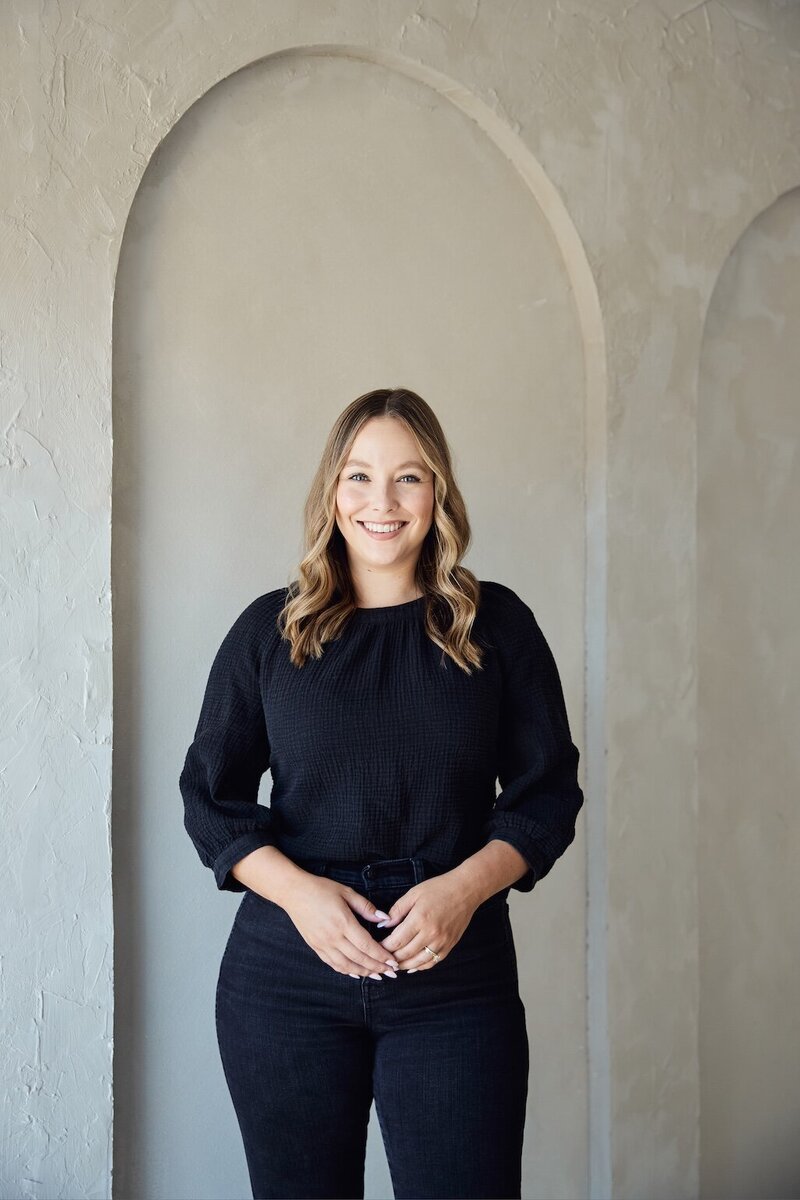 Brand Photoshoot of Real estate agent Racquel Hedin in a neutral environment