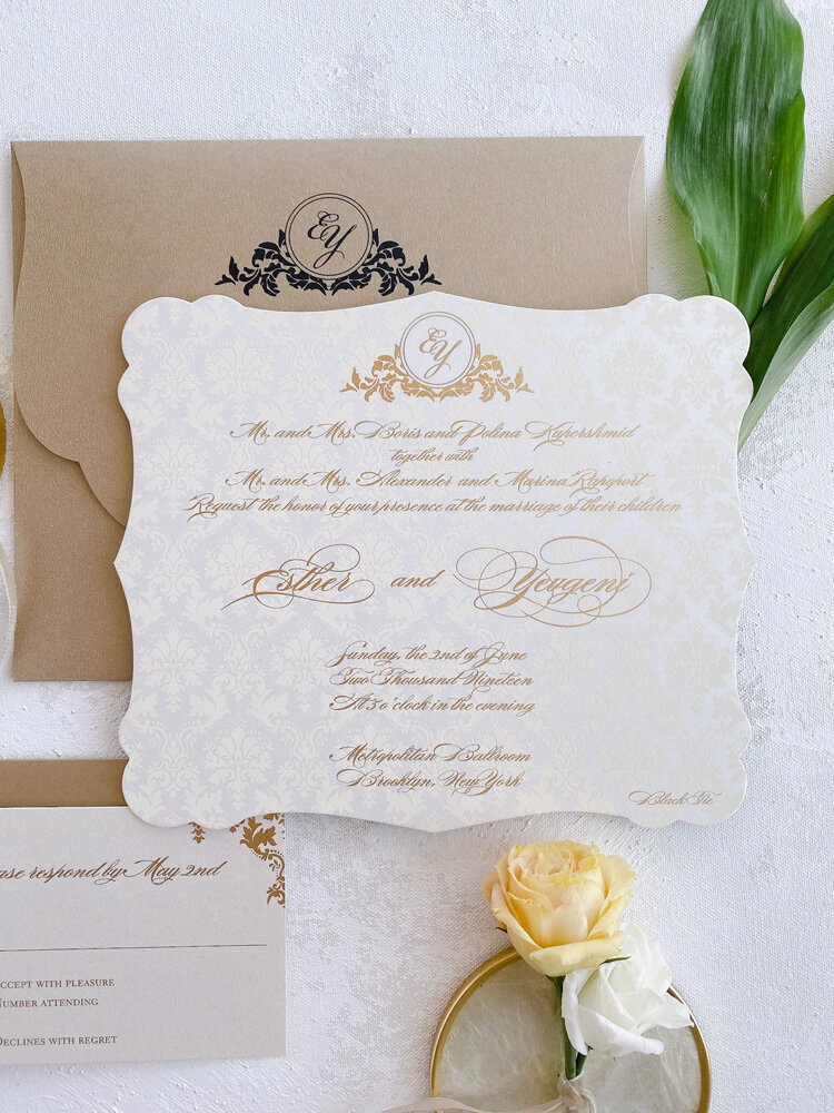 Luxury damask wedding invitation 