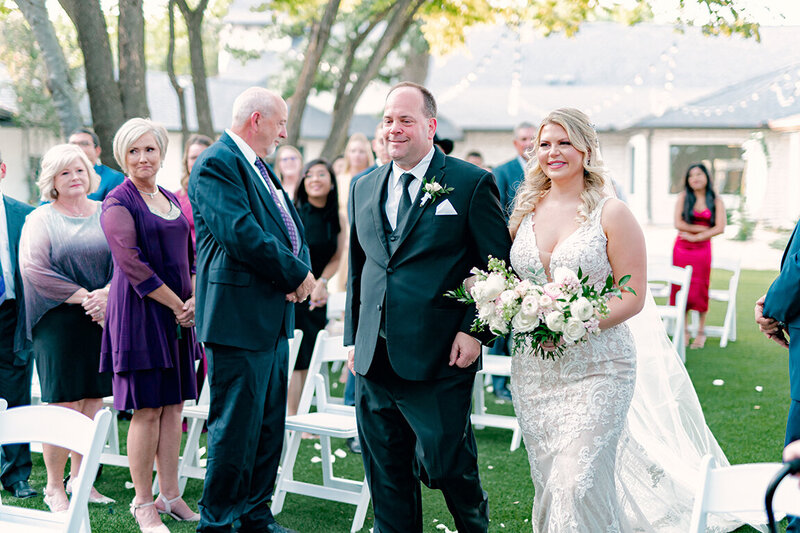 brighton-abbey-wedding-aubrey-texas-wedding-rachel-willis-events-wedding-planning-dallas-wedding-photographer-white-orchid-photography-333