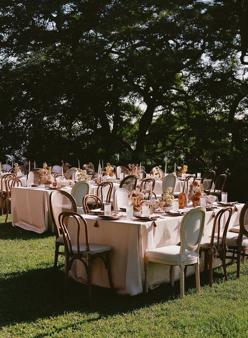 Brady Bates - The Paramour Estate-28