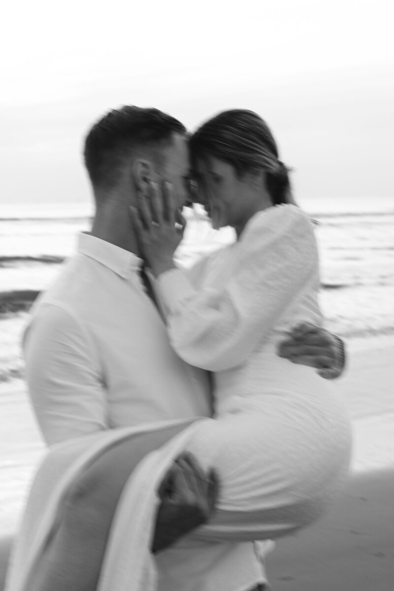 imgi_124_engegamentshoot_LS_elinenijburgphotography-86-scaled