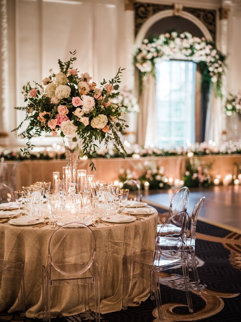 Grand-Luxury-Fairmont-Olympic-Wedding-Flora-Nova-Design-Seattle-00082