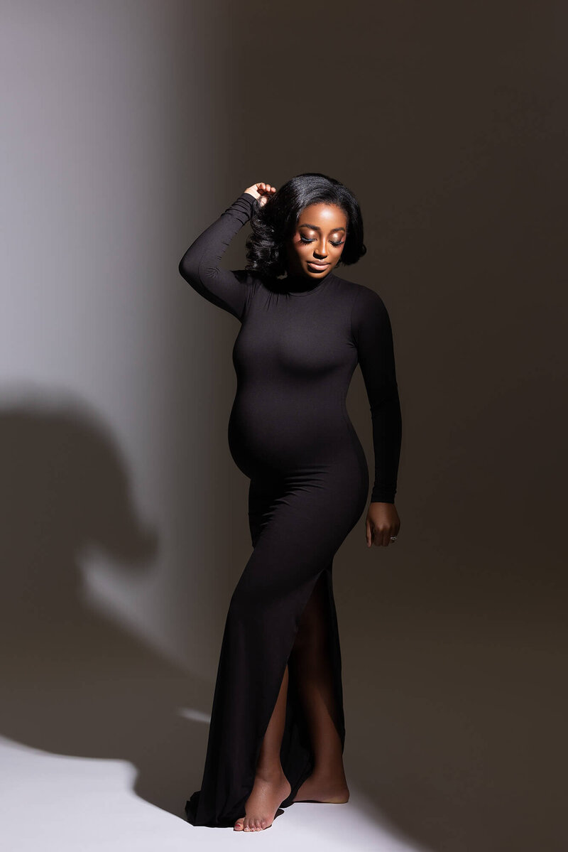 best maternity photographer near me Baltimore, best Washington DC maternity photographer, maternity photoshoot, Maryland maternity portrait studio 3343