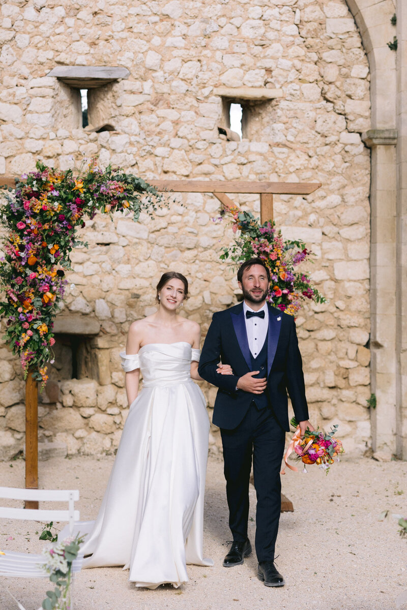 French wedding photographer Domaine de Sarson Grignan-054