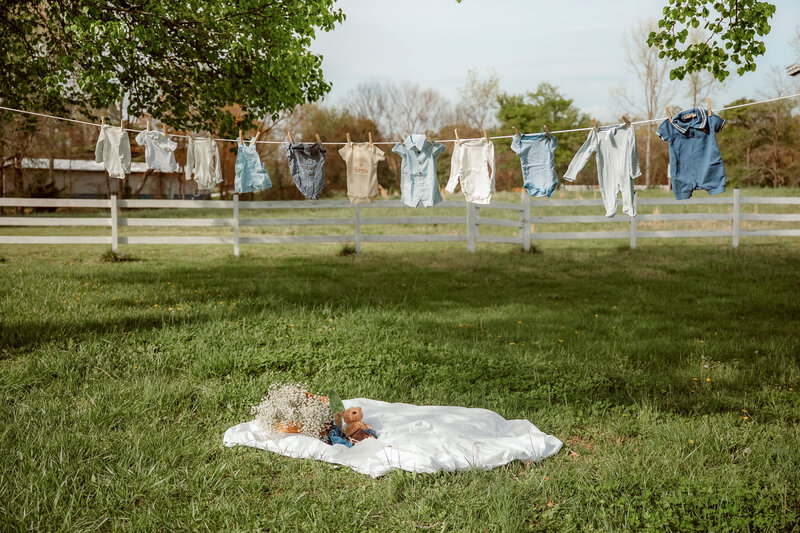 Golden Clover Photography - Tyler and Nicole Maternity-1 copy