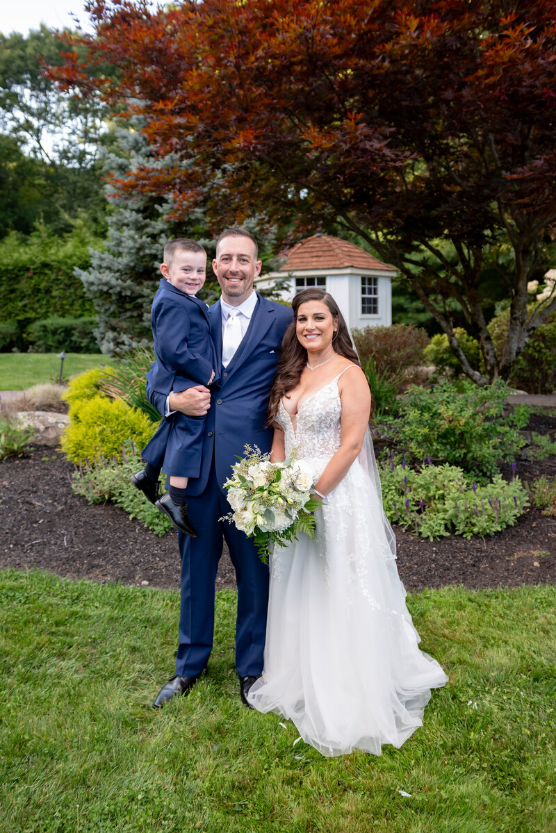 Renae-Jared_WeddingPreviews_23