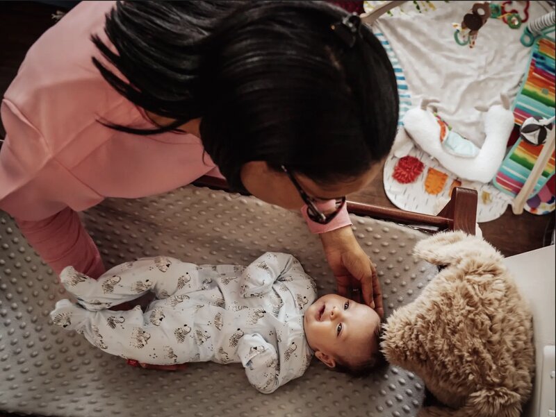 Doula helps baby sleep