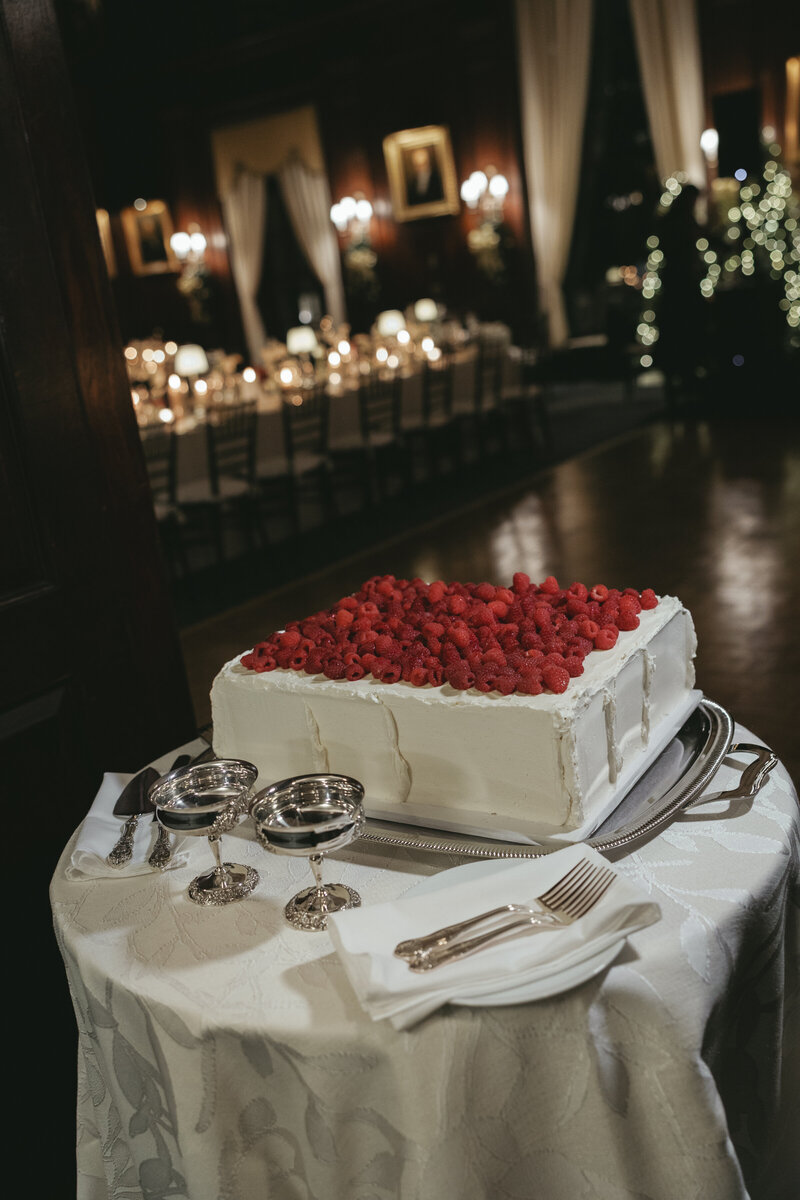 La mas de la rose wedding photographer france