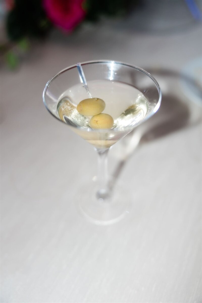 Wedding reception at the country club of Orlando by orlando wedding photographer 