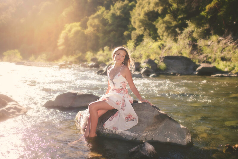 Stylish Fall Senior Portrait Session in a lush park in Humboldt County, California, by Parky's Pics Photography