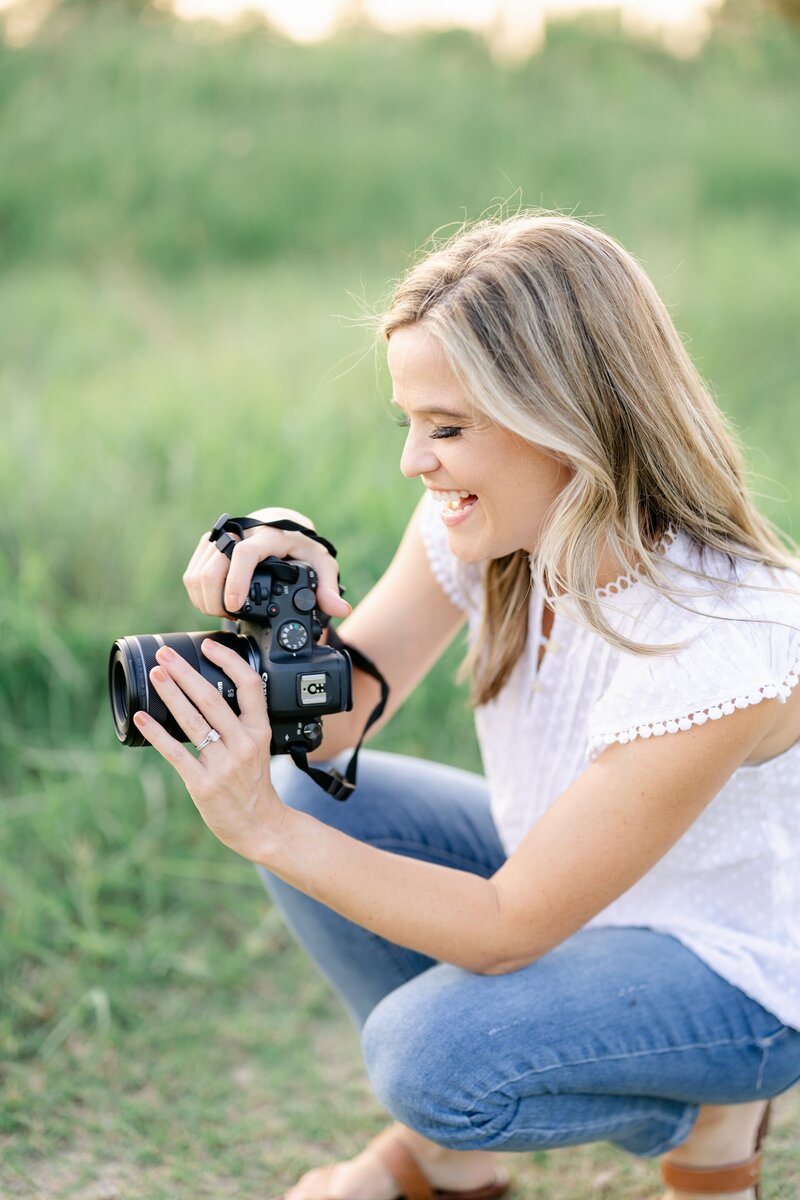 Kimberly using a professional camera