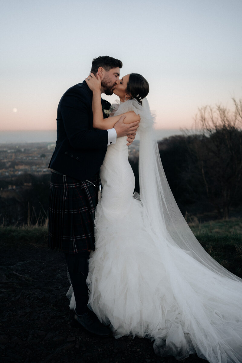 Edinburgh wedding photographer-85