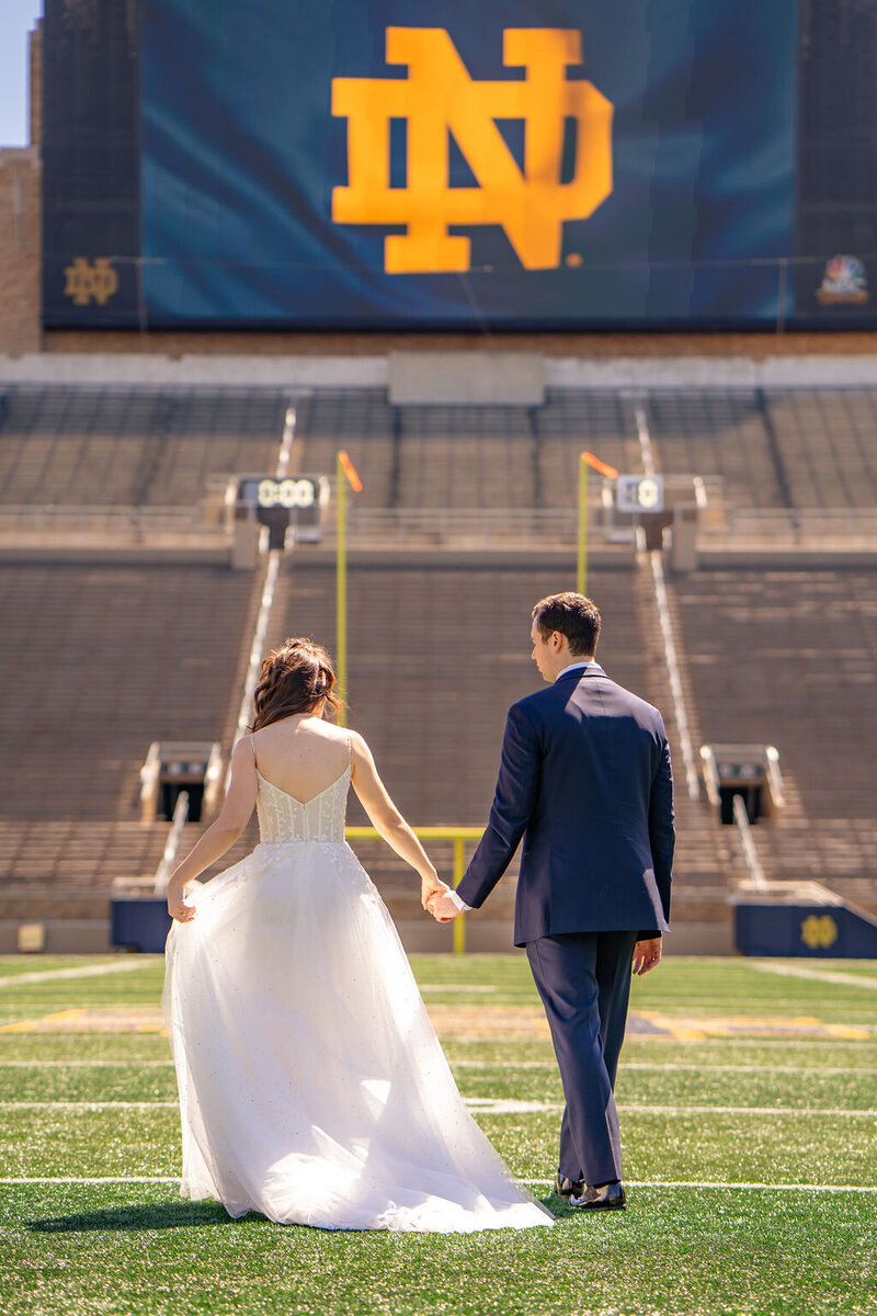notre-dame-stadium-wedding-photos (10)
