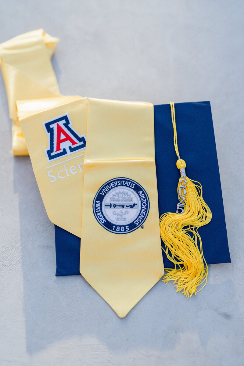 CoyGrad25_024