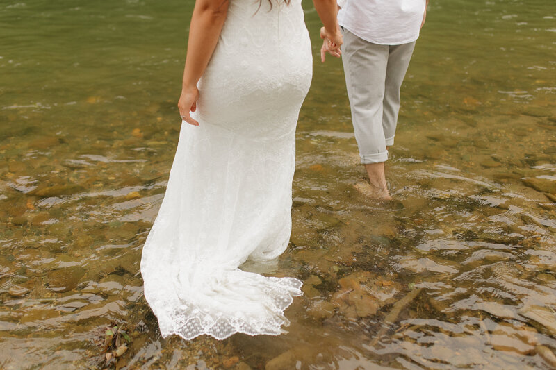 Tennessee Smoky Mountain Destination Wedding on Little Pigeon River