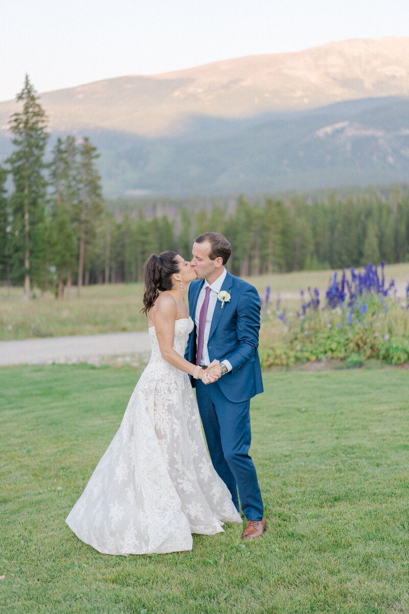 Ten-Mile-Station-Wedding-Breckenridge_Mary-Ann-Craddock-Photography_0073