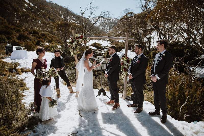 snow-wedding-thredbo-snowy-mountains-27