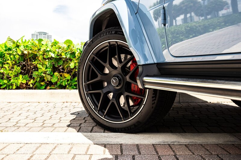 mercedes-g63-china-blue-for-rent-in-miami-016