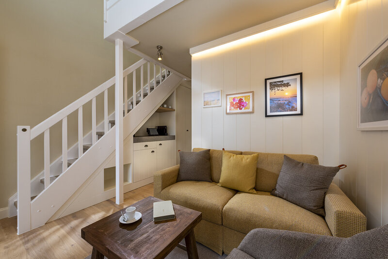 Ansicht des Wohnbereiches in der Juniorsuite Maisonette.