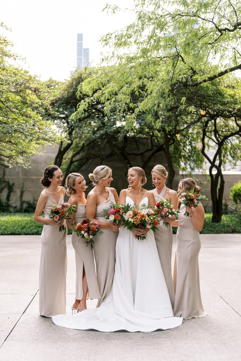 Chicago-IL-Art-Institute-wedding