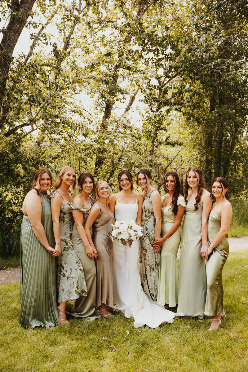 fettersphotography.com Erin with bridesmaids