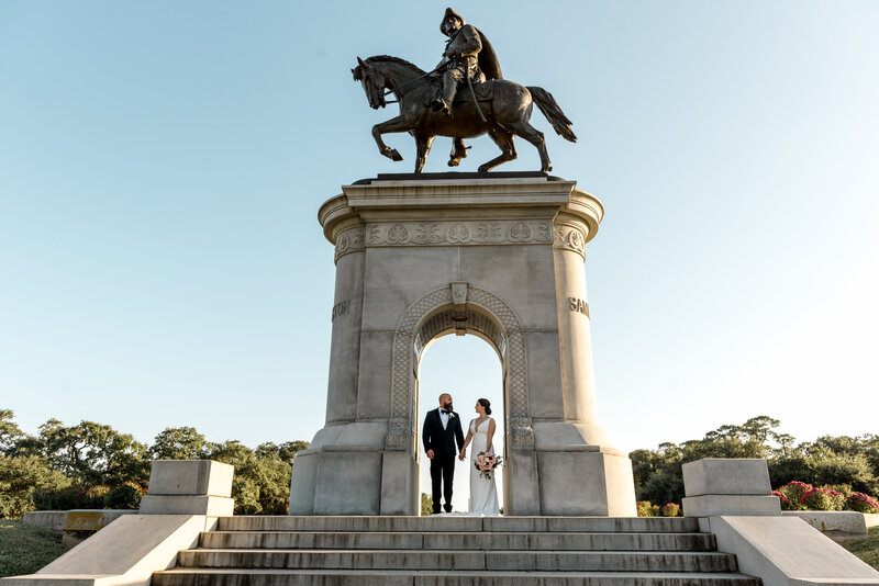 bride and groom hermann park houston hotel zaza wedding