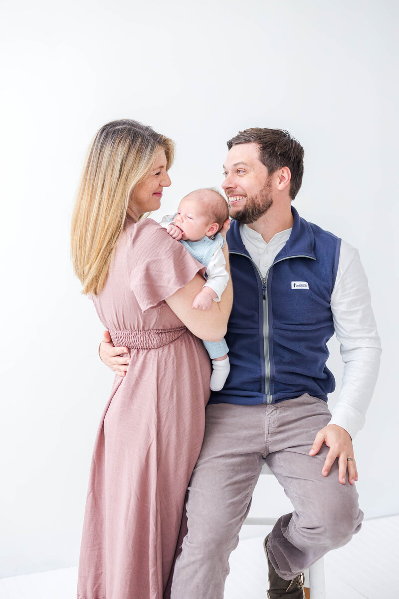 jordan-summer-photography-timmel-family- tampa-florida-family-studio-portraits-16