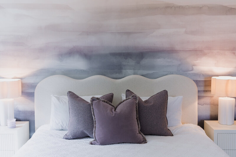 pinkroom032024