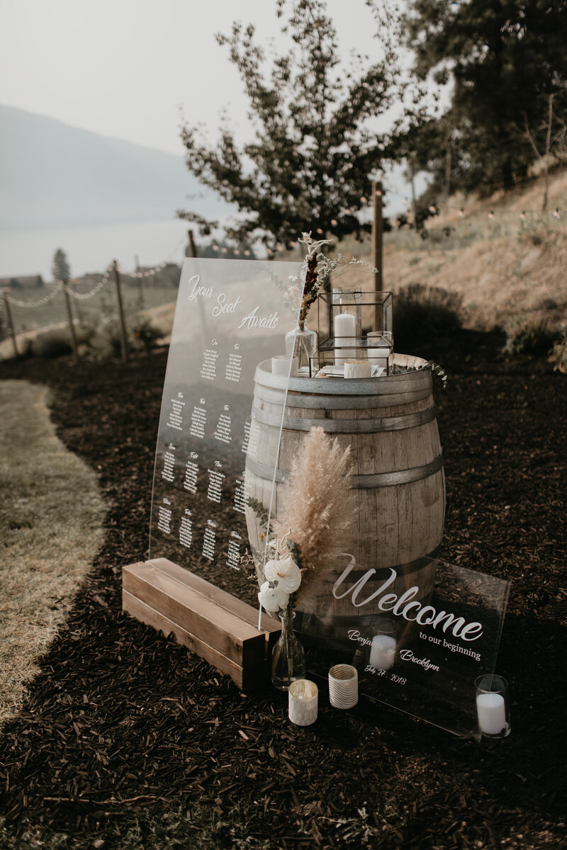 MeghanHemstra-Poplar-Grove-Winery-Wedding-Photographer-25