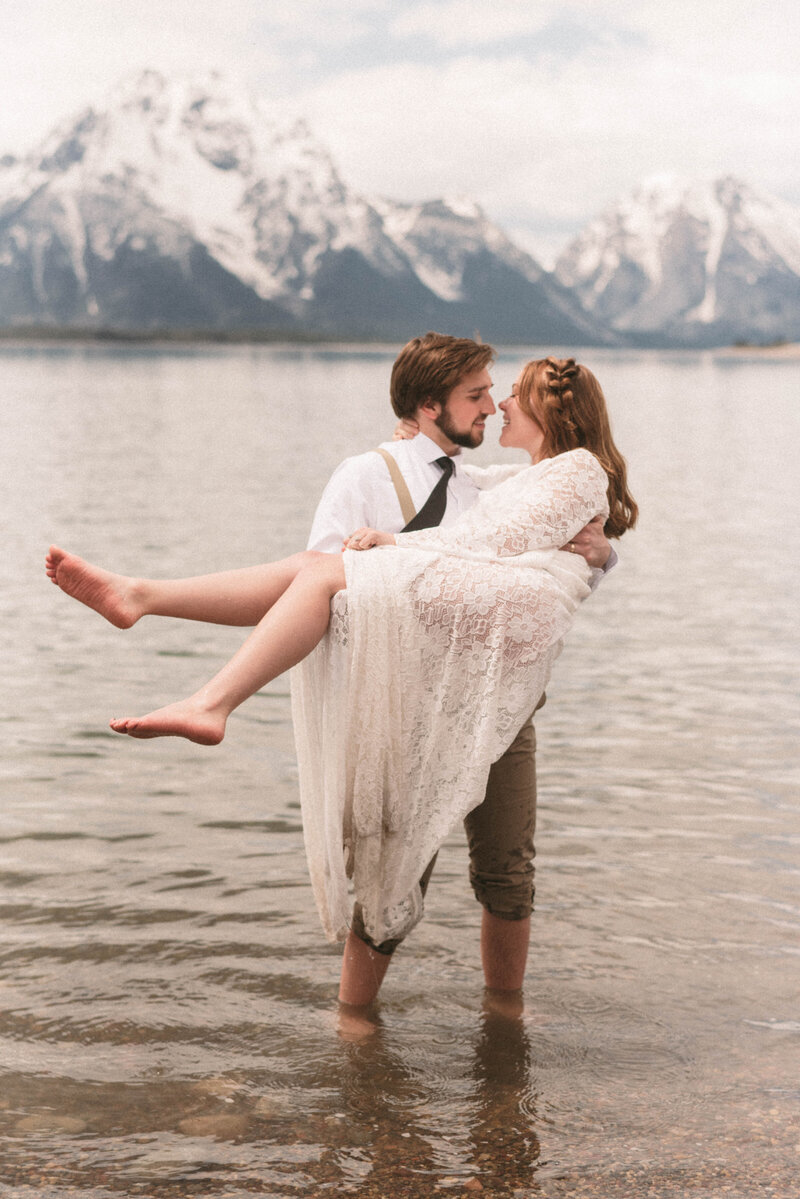 Nicole Adrianna Photography V+P_SneakPeek-7