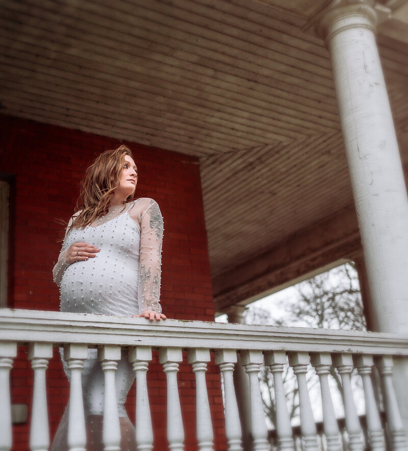 Buffalo and Rochester, NY  family, newborn, maternity, senior, and wedding photographer. Specializing in beautiful ethereal imagery,  print packages, maternity client closet. Buffalo and WNY maternity, newborn, senior and family photographer. Specializing in beautiful, colorful, ethereal maternity and newborn imagery. You can come to my dedicated studio or we can have our session in one of the many beautiful locations Buffalo, NY has to offer.
