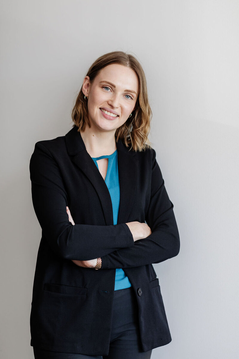 Lauren  smiles and poses at Headstrong Psychology in Malvern East