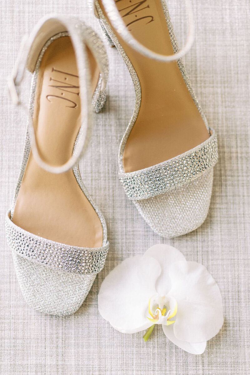 49AD6F6D-6929-493D-B672-429EBB8E12DC