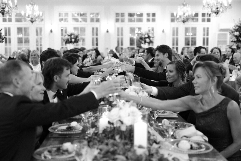 newlyweds-filling-champagne-tower