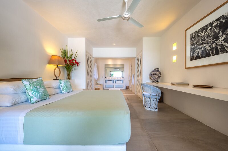 04-1-2-Careyes-Mexico-Properties-Villas-Casita-Azul-Bedroom-5905