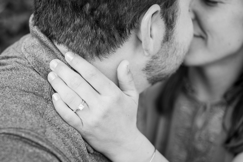 An extended family session in autumn by Alex Marie Photography in Cincinnati, Ohio