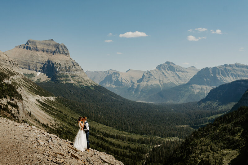 Sarah&Brantlee-Glacier-National-Park-Elopement-VTE-94