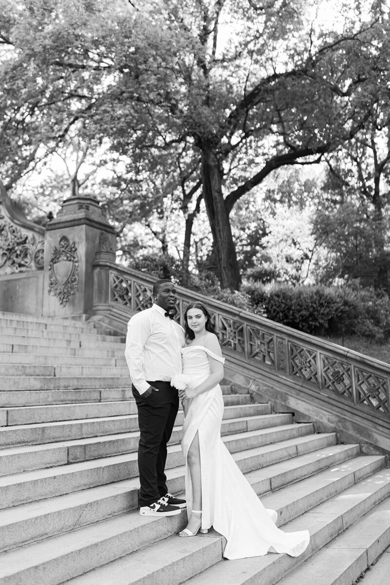 Central-Park-Elopement-New-York-Cinematic-Intimate-Wedding-Larisa-Shorina-Photography-Le-Prive-Collective-13
