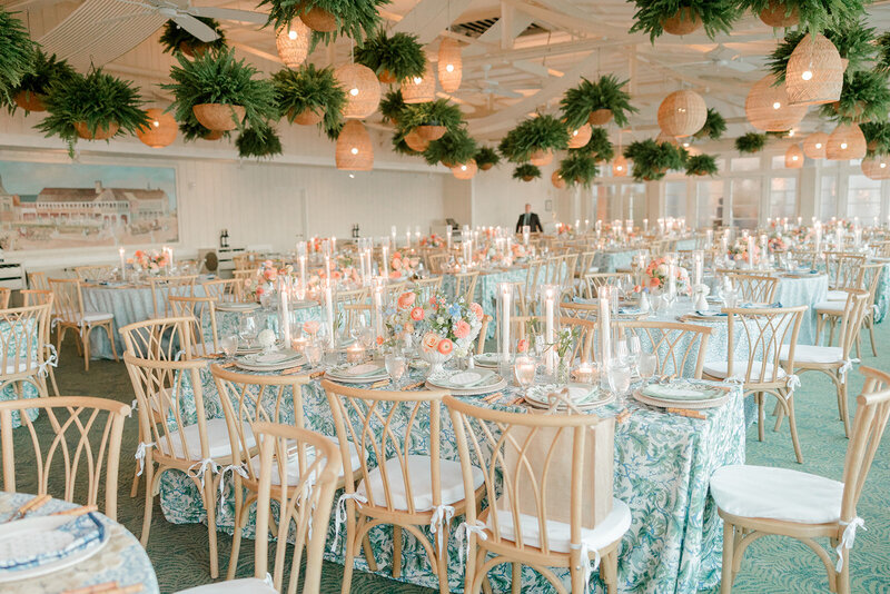 Dune's Club Wedding Flowers with hanging ferns and luxury flowers 