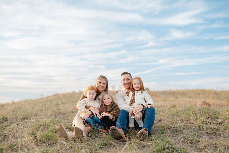Fall-FamilyofFive-EdenPrairie-Bloomington-Minnesota-RelaxedFamilyPhotographer5
