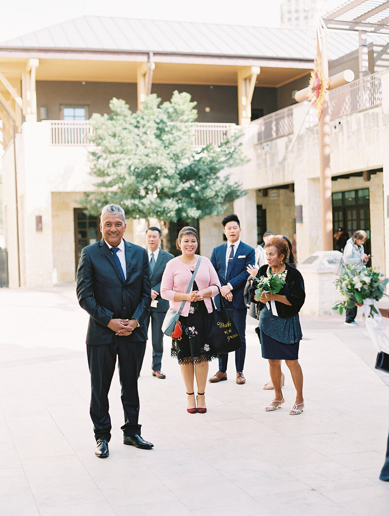 Hawaii church wedding photographer21