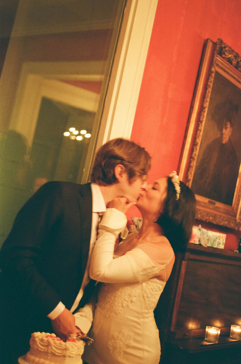 Party_Jen&ChrisWeddingPhotos_AustinWeddingPhotographer_HereafterFilms-25