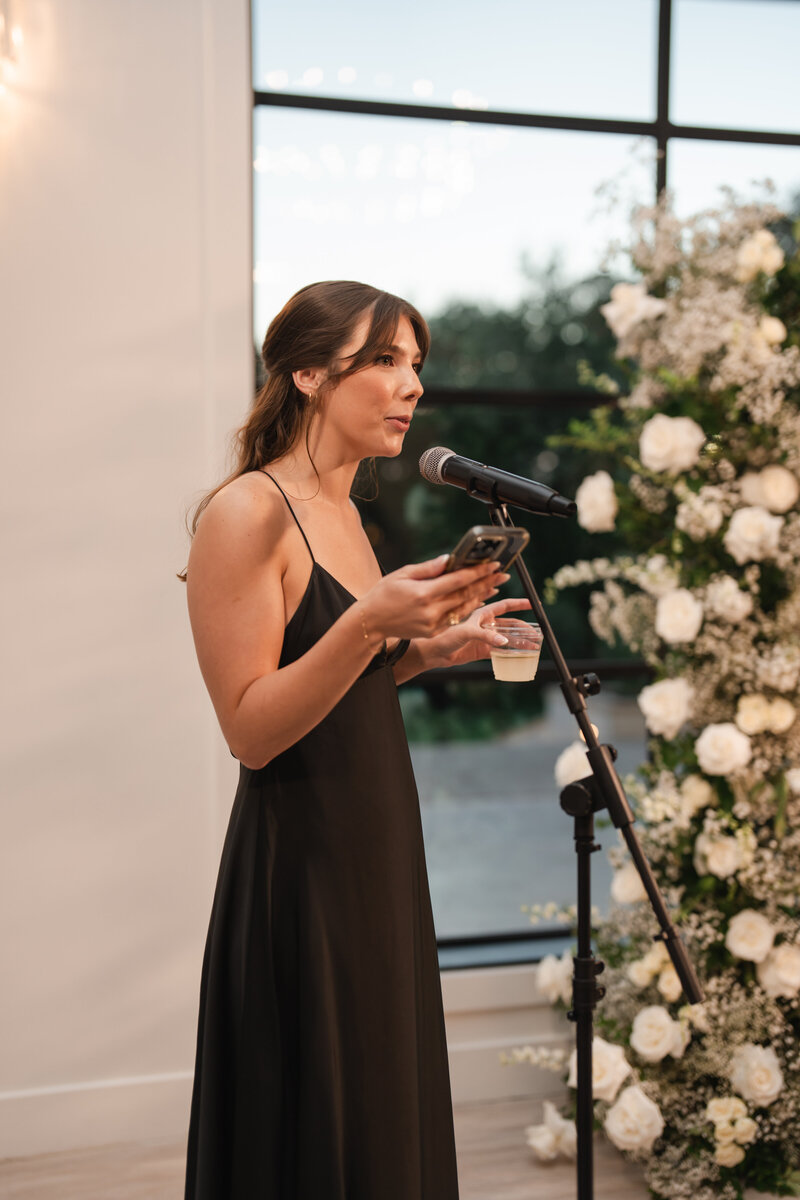 chic and minimalist maid of honor dress for summer wedding