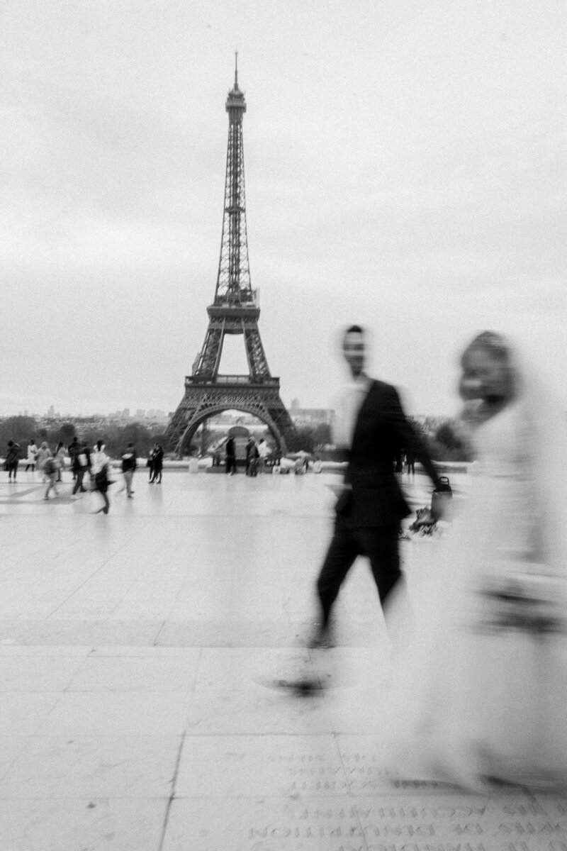 005-Paris-Spring-Blossom-Elopement-Wedding-Cinematic-Editorial-Luxury-Fine-Art-Lisa-Vigliotta-Photography