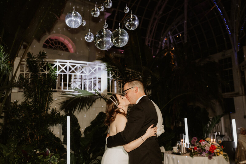Franklin park conservatory hotel leveque columbus ohio wedding ceremony photographer videographer film documentary midwest -97