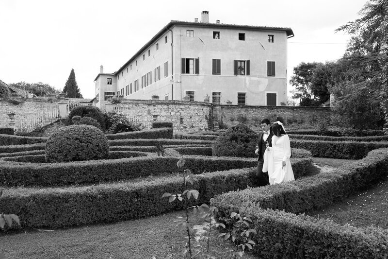 Sheri McMahon - Villa Catignano Tuscany Siena Italy by Fine Art Film Destination Wedding Photographer Sheri McMahon-76