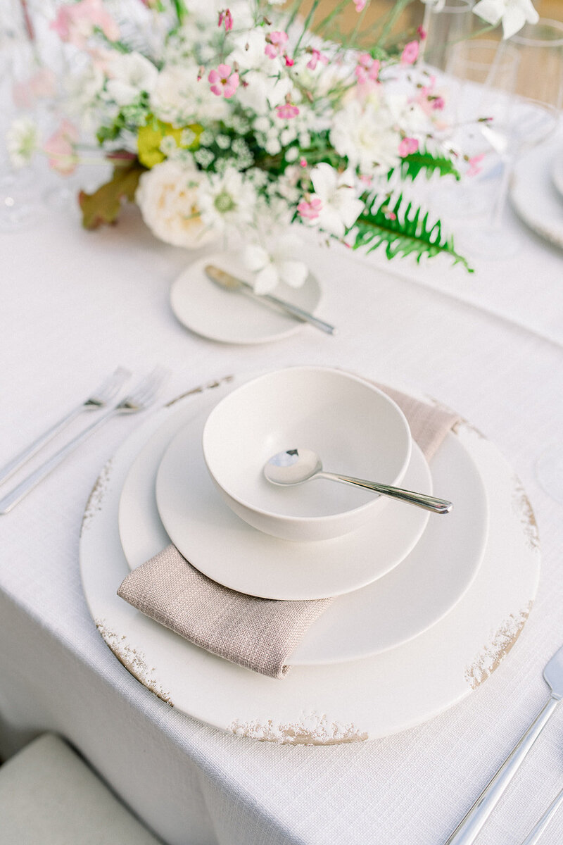 Beautiful Reception Venue: The Estate Yountville in Napa Valley