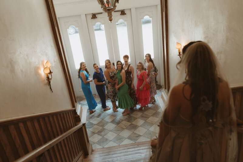hotel, Peter and Paul wedding guest reactions